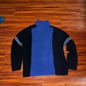 Venezia Men's Turtleneck Sweater in Blue and Black